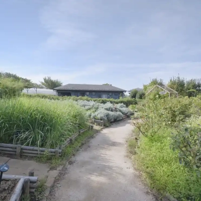 都市農業公園の「人と自然の共生館」