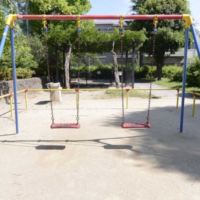 aoi-playground-equipment-2 ブランコ(青井公園)