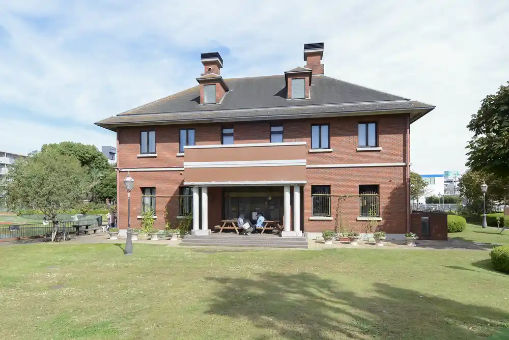 陳列館（ベルモント公園）