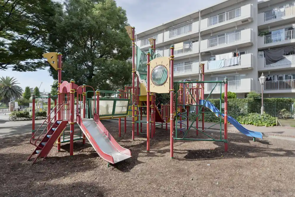 コンビネーション遊具（ベルモント公園）