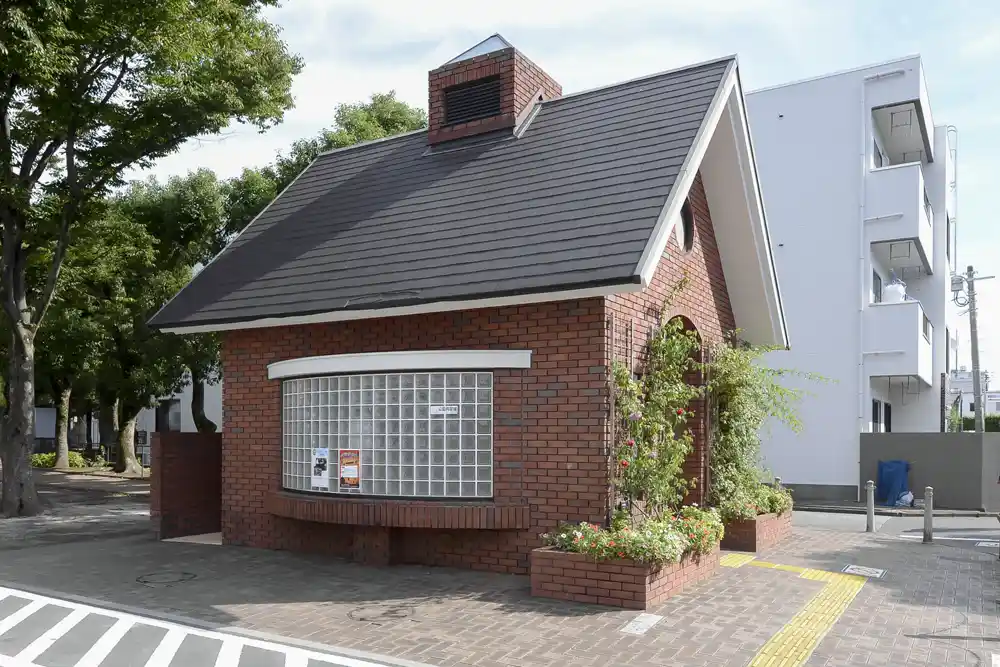 トイレ（ベルモント公園）