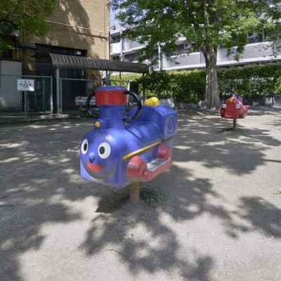 ロッキング遊具（五反野コミュニティ公園）