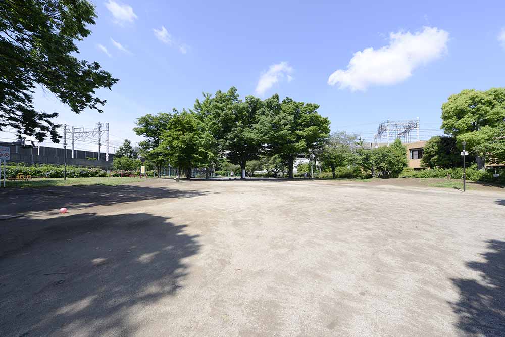 gotannoC-plaza-1 多目的広場(五反野コミュニティ公園)