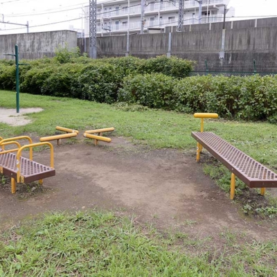 トレーニング器具（五反野コミュニティ公園）