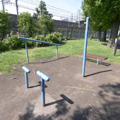 トレーニング器具（五反野コミュニティ公園）