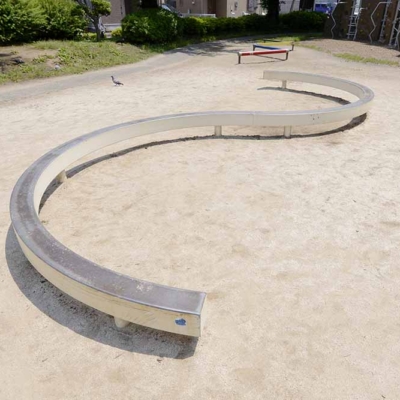 平均台（花畑公園）