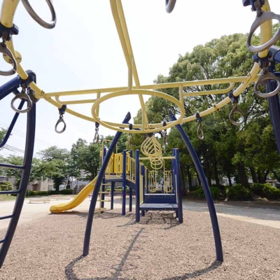 コンビネーション遊具（花畑公園）
