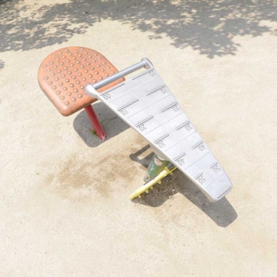 前屈測定器（花畑公園）