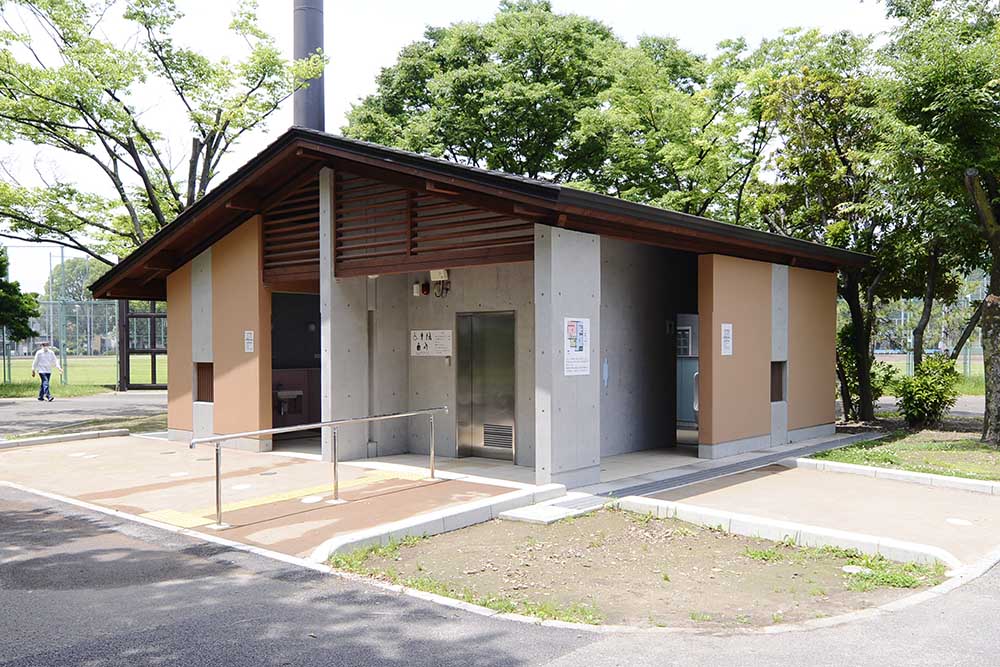 A地区トイレ（東綾瀬公園）
