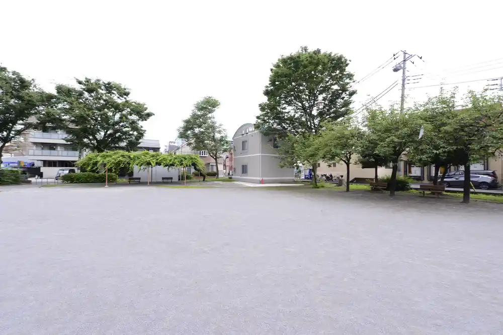 hirunuma-square-1 蛭沼公園の多目的広場