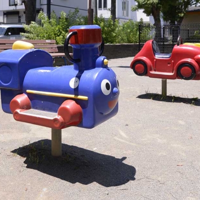 ロッキング遊具（一ツ家第一公園）