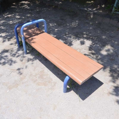 腹筋ベンチ（一ツ家第一公園）