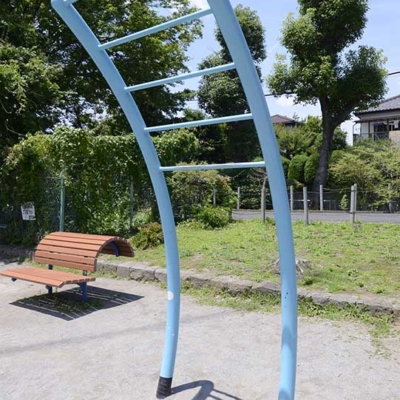 ぶら下がり健康器具（一ツ家第一公園）
