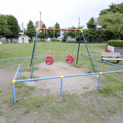 ihorikita-playground-equipment-4 幼児用ブランコ(井堀北公園)