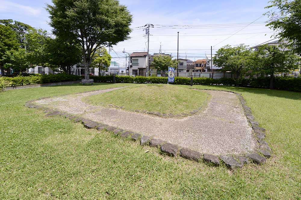 方形周溝墓（伊興遺跡公園）