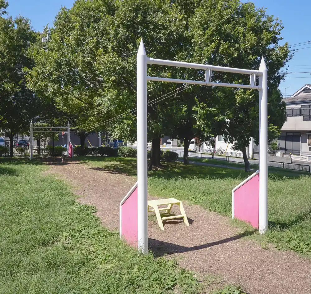 入谷日の出公園のターザンロープ