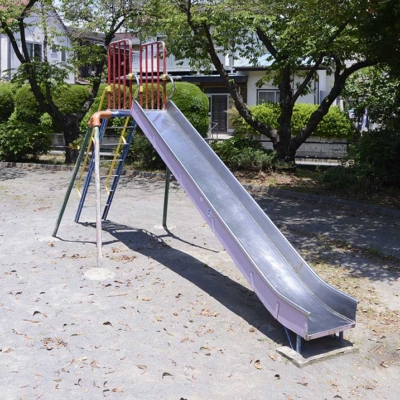 滑り台（陣川戸公園）