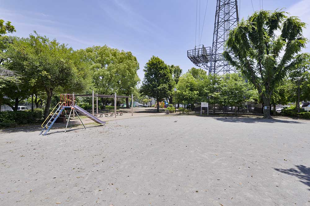 広場（陣川戸公園）