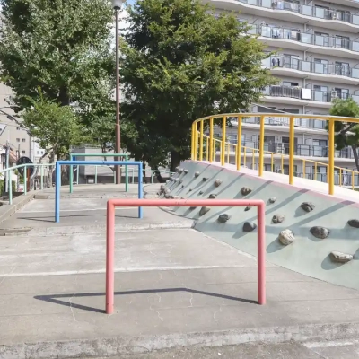 亀有公園にある大きな滑り台