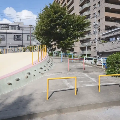 亀有公園にある大きな滑り台