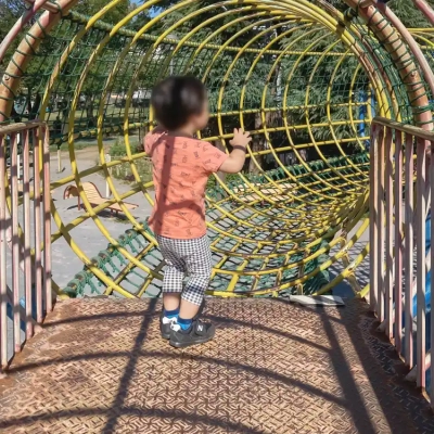 kamichibasunahara-playground-equipment-7 上千葉砂原公園の大型遊具「メビウスの輪」