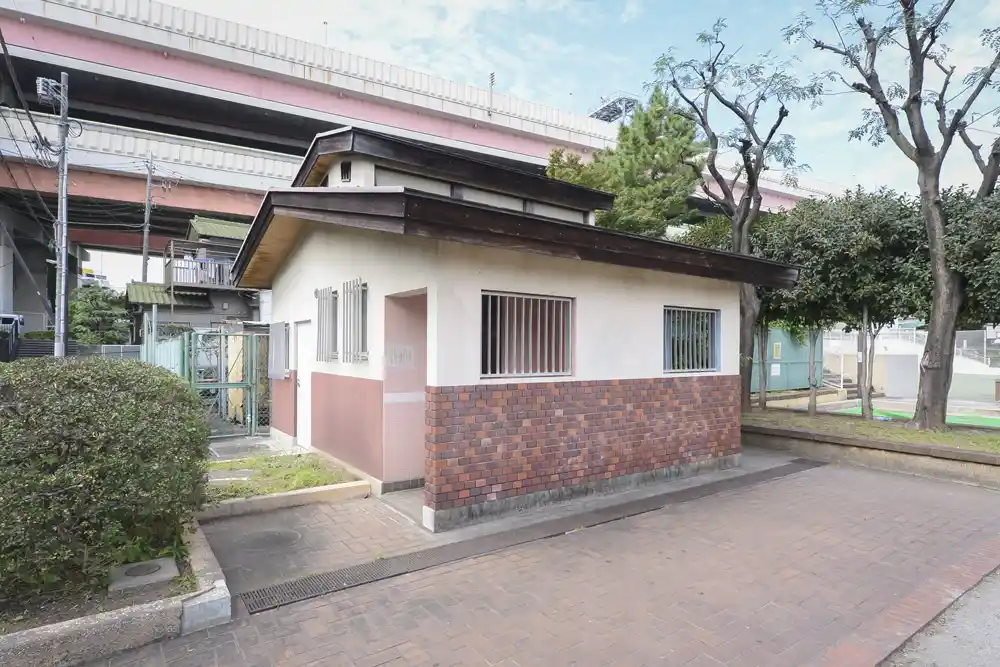 kawabata2-toilet-1 川端第二公園のトイレ