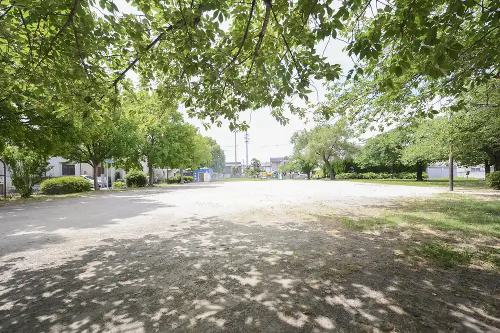 kitakahei-square-1 北加平公園の多目的広場