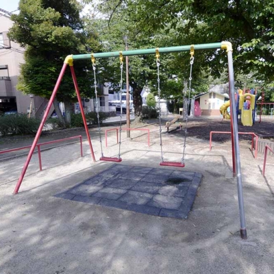 kitasanya-playground-equipment-1 ブランコ(北三谷公園)