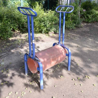 kitasanya-training-4 健康器具(北三谷公園)