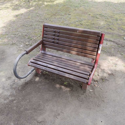 マッサージベンチ（北鹿浜公園）