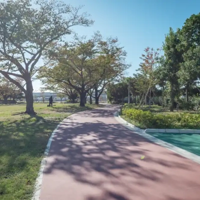 小菅東スポーツ公園にあるウォーキングコース