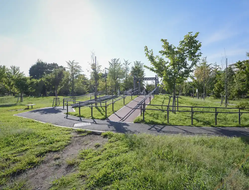 江北平成公園のウォーキングコース