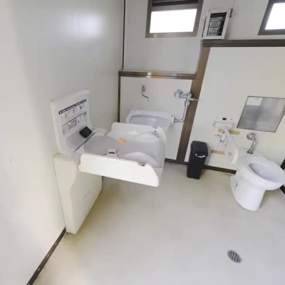 江北平成公園のトイレにあるオムツ交換台