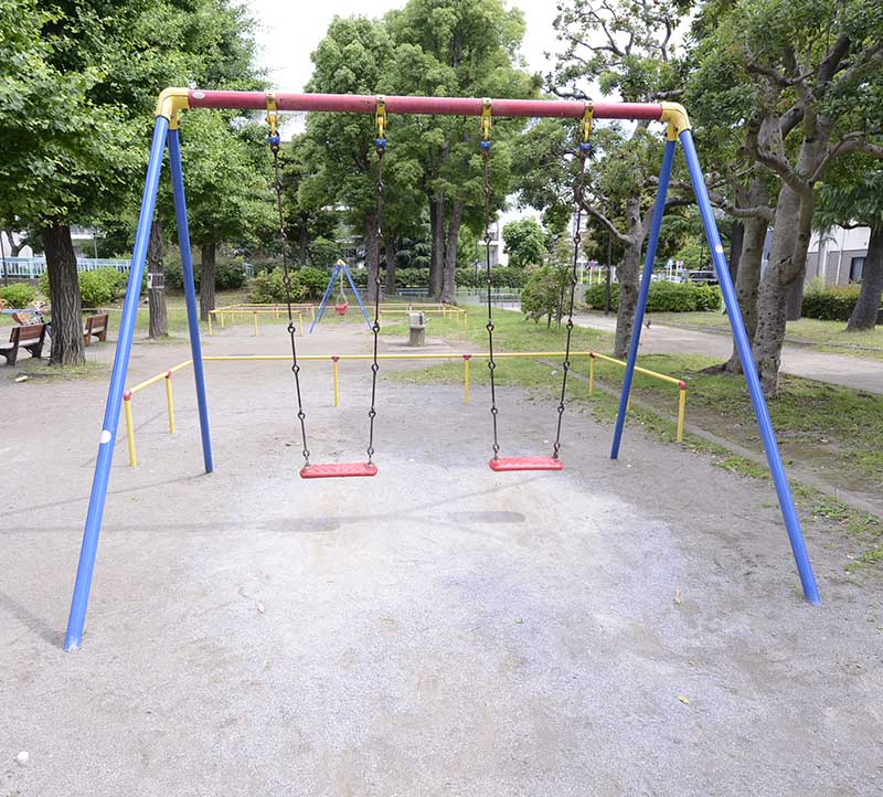kuriroku-playground-equipment-1 ブランコ(栗六公園)