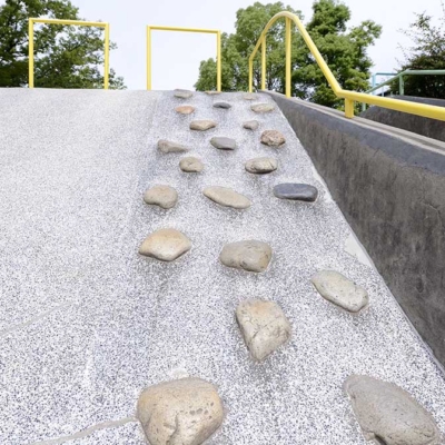 kuriroku-playground-equipment-9 大きな滑り台(栗六公園)