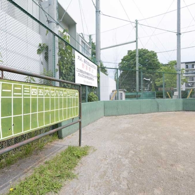 kuriroku-square-2 グラウンドの野球設備(栗六公園)