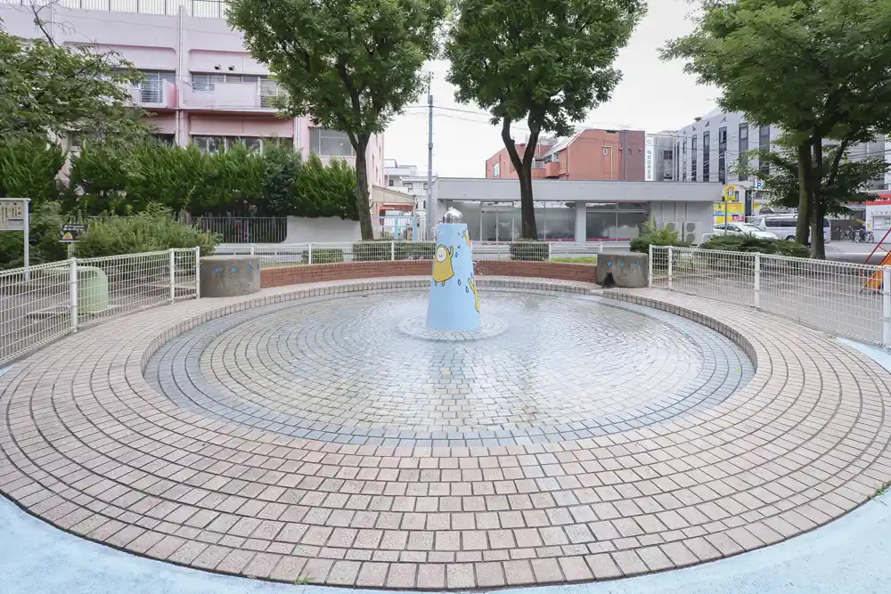 南宮城公園にあるじゃぶじゃぶ池