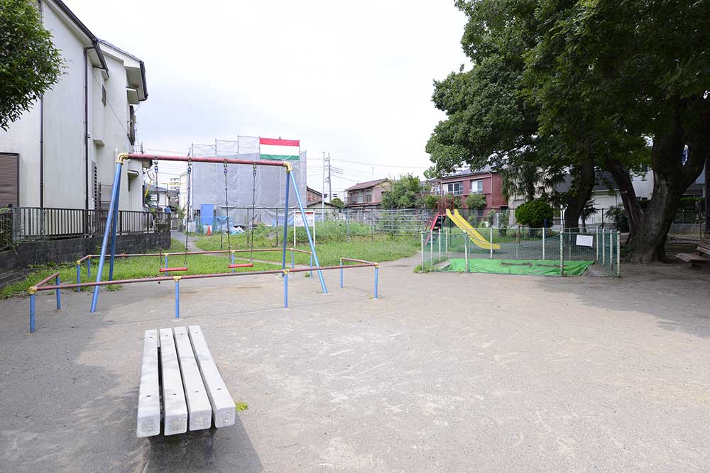 遊具コーナー（舎人二丁目児童遊園）