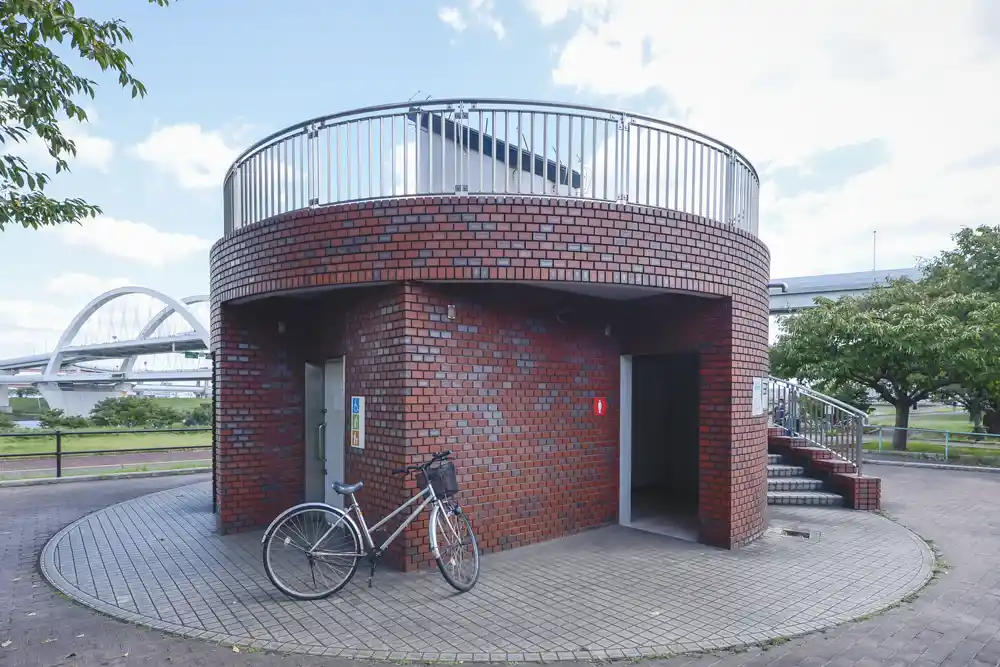 miyagiyuyu-toilet-1 宮城ゆうゆう公園のトイレ