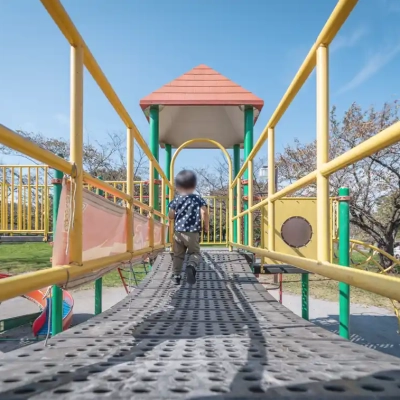 水元公園の雑木の丘エリアにあるコンビネーション遊具
