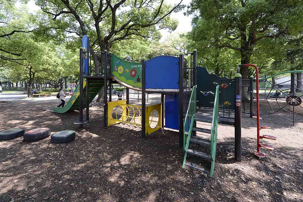 motofuchie-playground-equipment-4 コンビネーション遊具(元渕江公園)