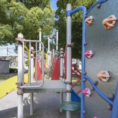 西中第一公園のコンビネーション遊具