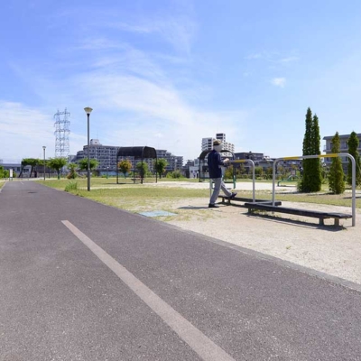 ウォーキングコース（中央本町三丁目のびのび広場）