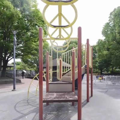 コンビネーション遊具（大谷田公園）