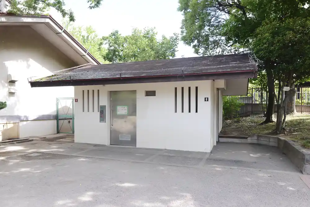 トイレ（大谷田公園）