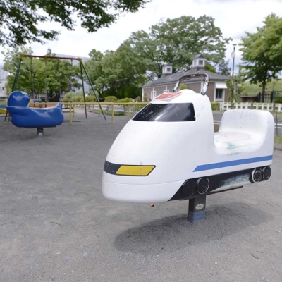 ロッキング遊具（大谷田南公園）