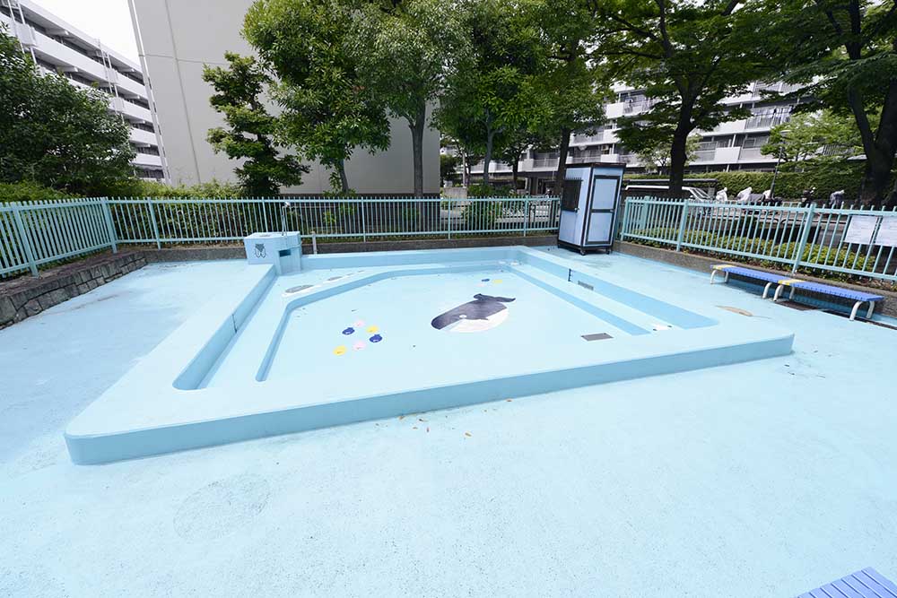 じゃぶじゃぶ池（尾竹橋公園）