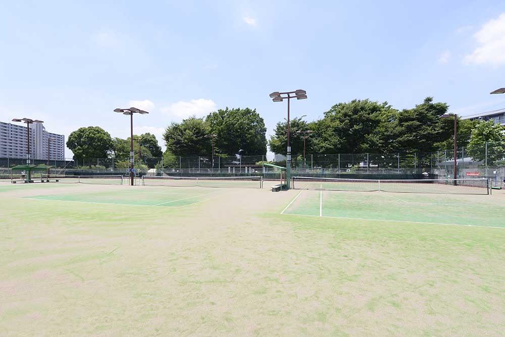 テニスコート（尾竹橋公園）