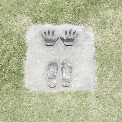 健康器具：虹の広場（荒川河川敷）