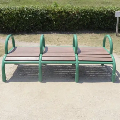 あんばベンチ：虹の広場（荒川河川敷）